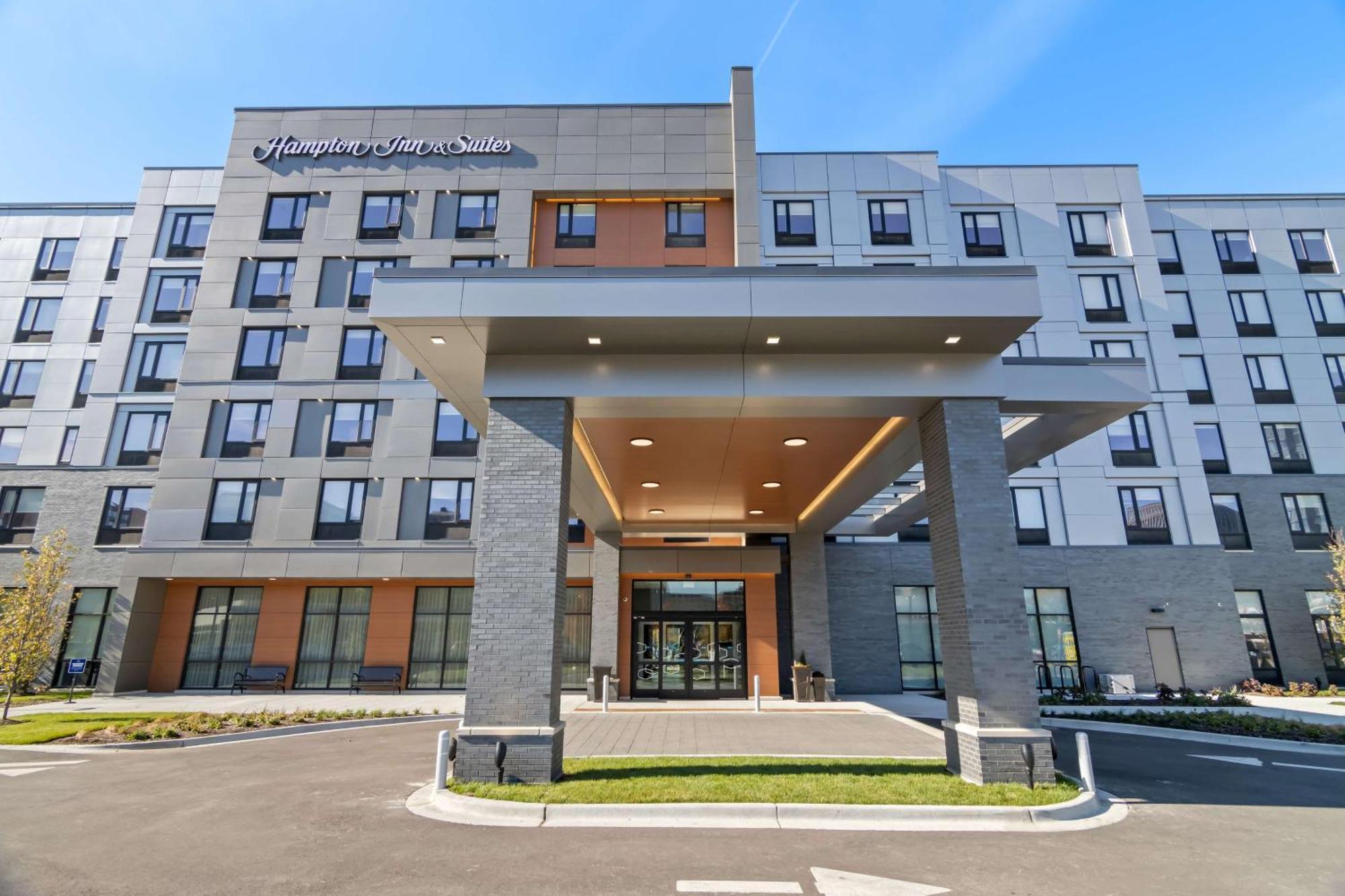 Hampton Inn & Suites Chicago Medical District Uic Екстер'єр фото