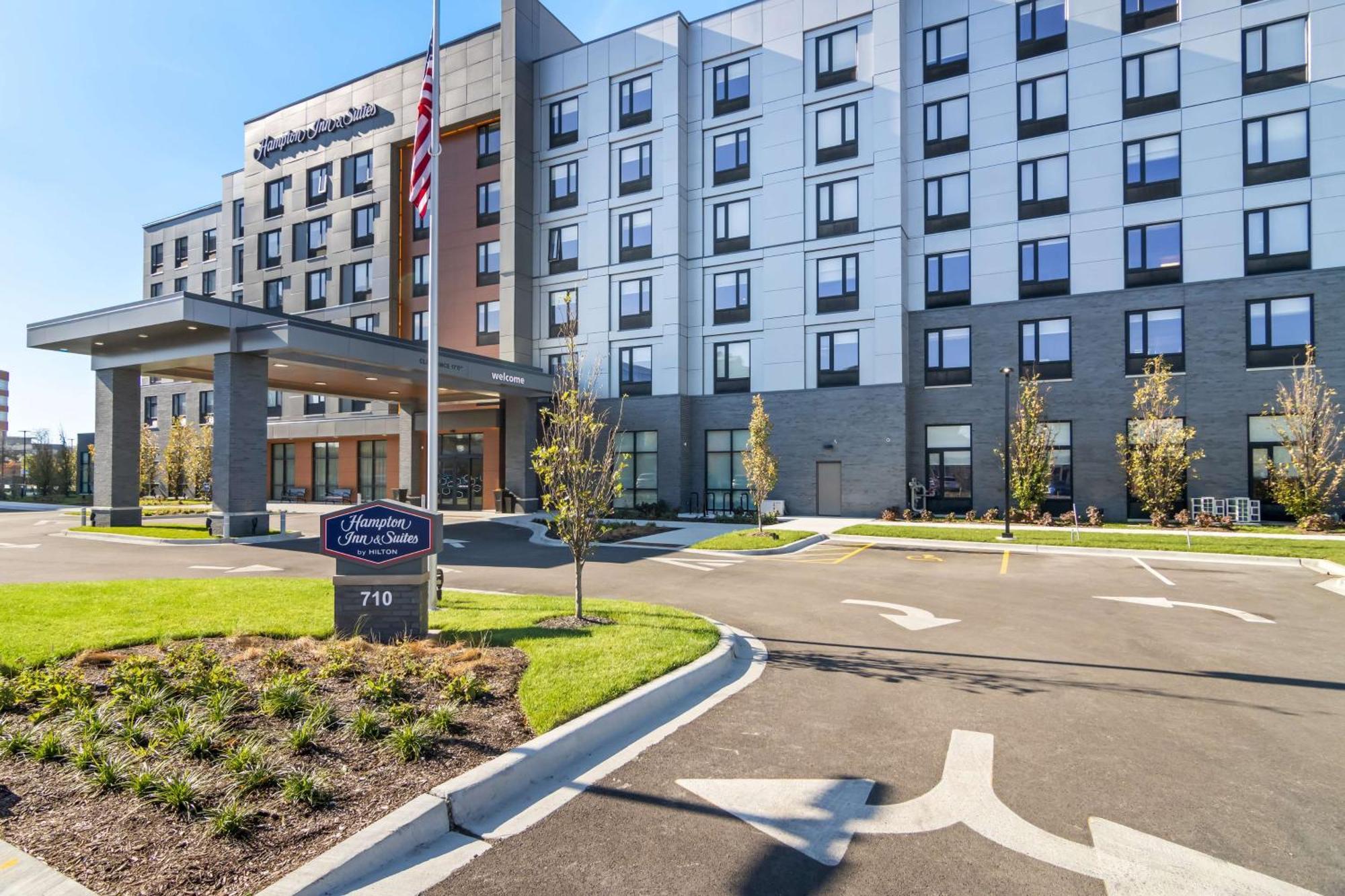 Hampton Inn & Suites Chicago Medical District Uic Екстер'єр фото
